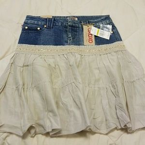 XOXO skirt
